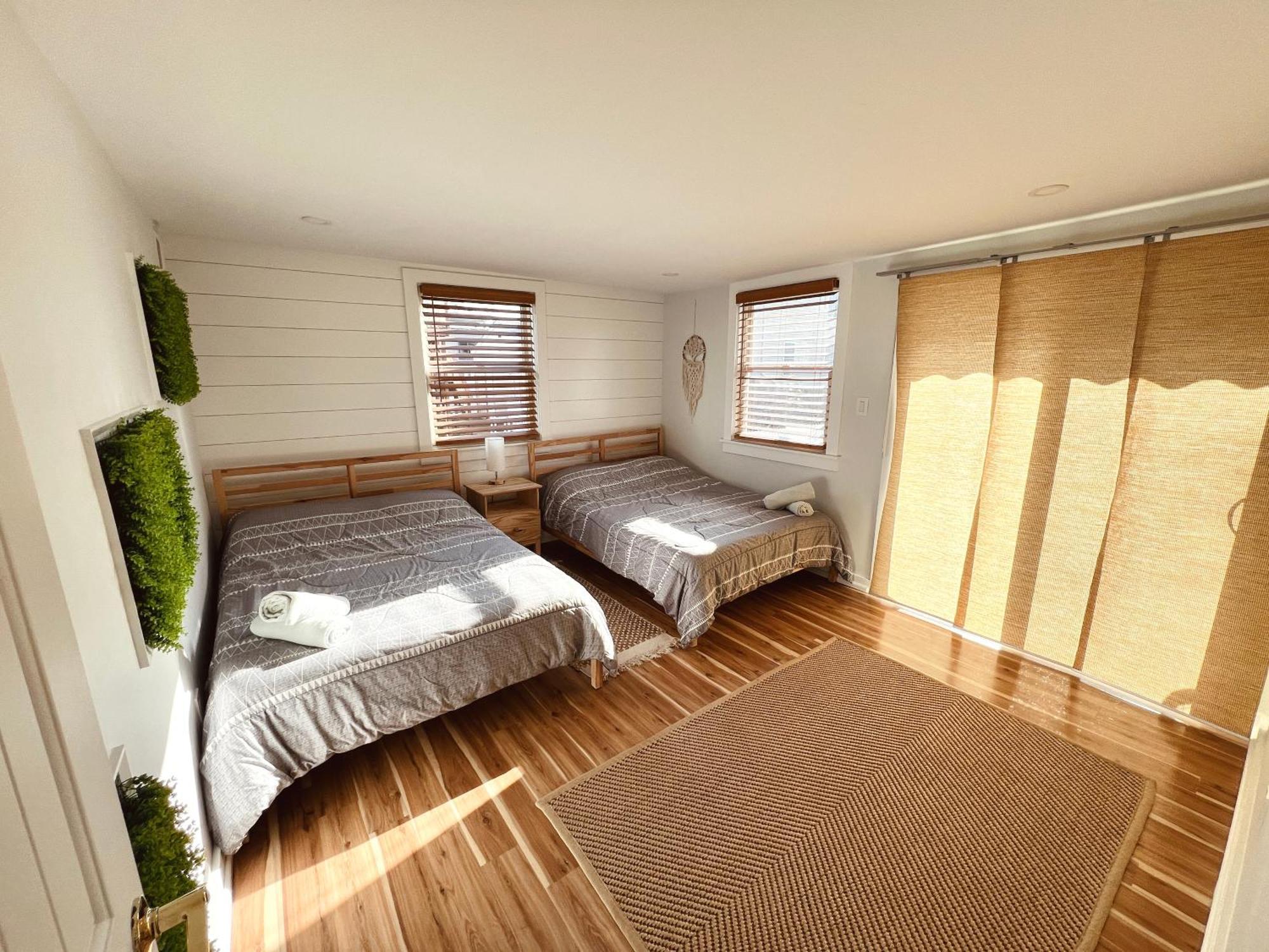 Unique Wildwood 3 Bedroom 1,5 Ba Entire House In The Heart Of Wildwood! Екстериор снимка